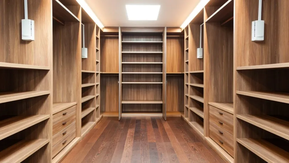 Tailor-Made Shelves