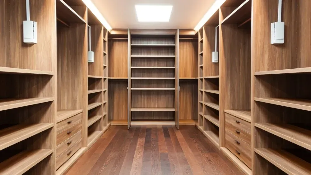 Tailor-Made Shelves