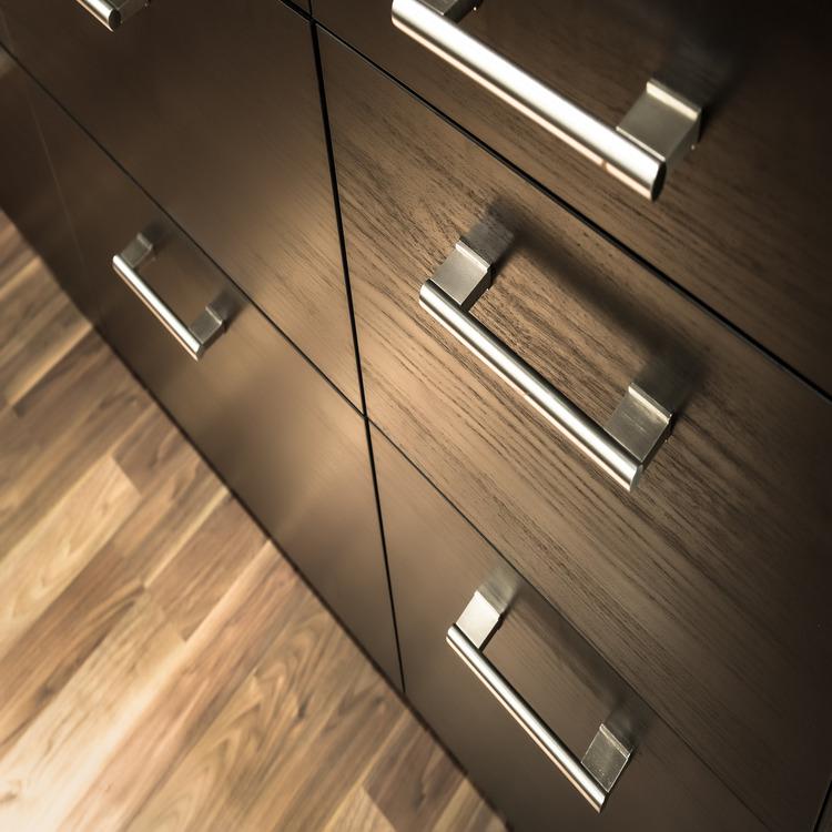 Closet drawers