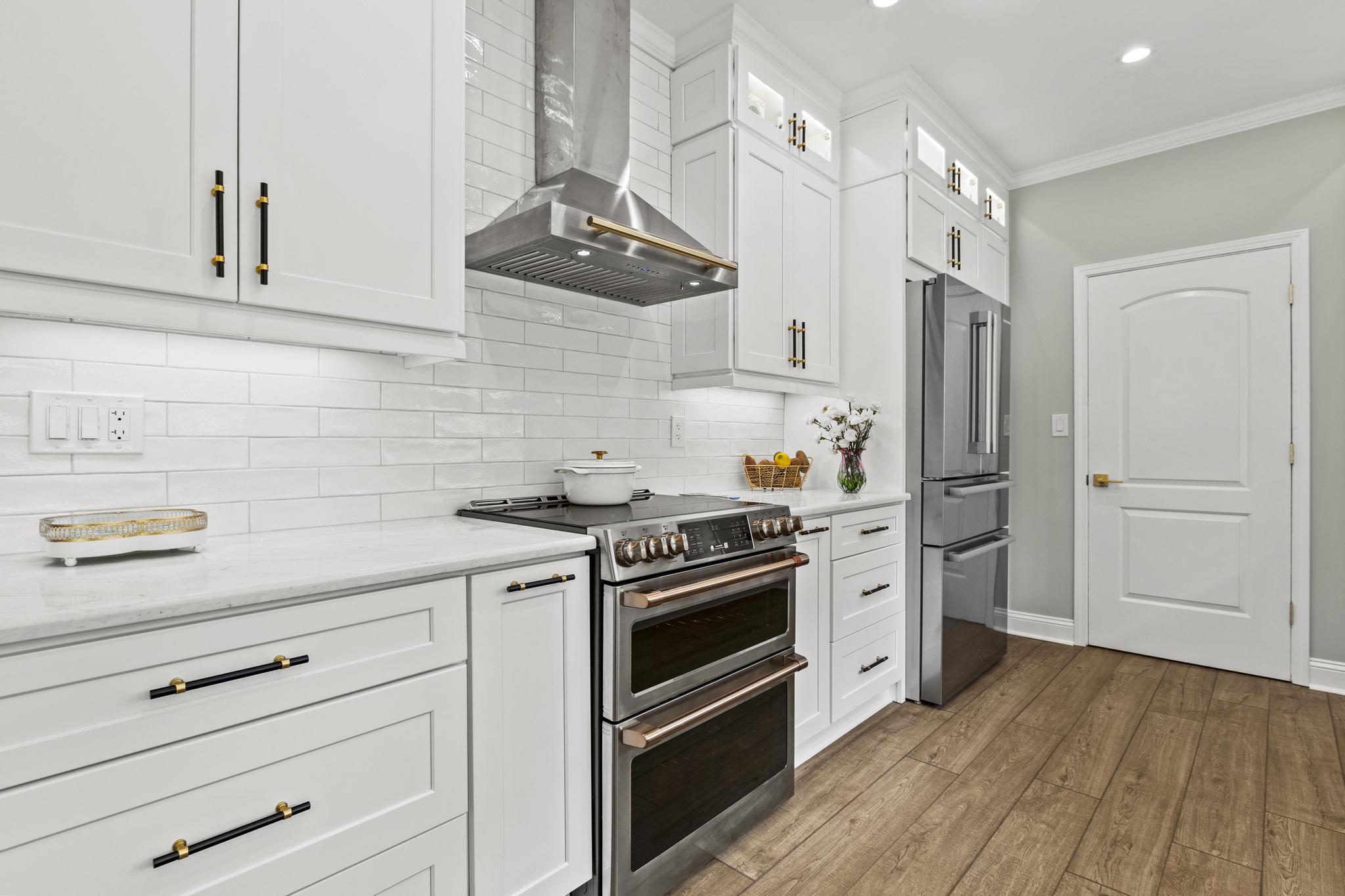 Modern kitchen