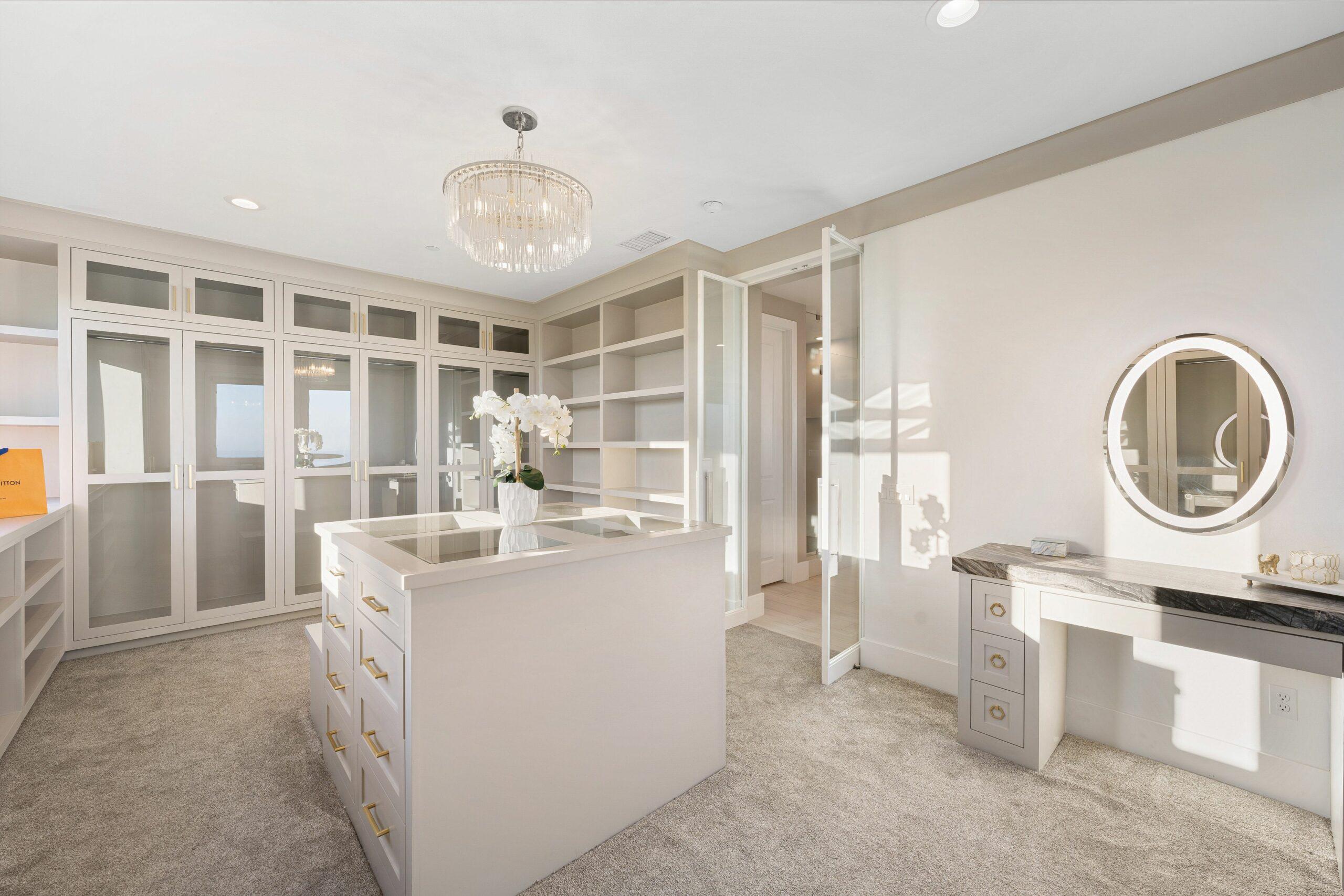 Luxury Closet Upgrade: Where to Spend and How to Save