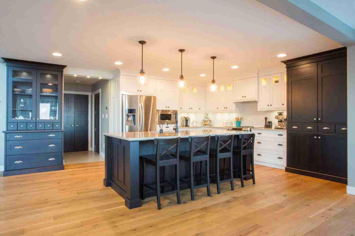 Kitchen ambient lighting