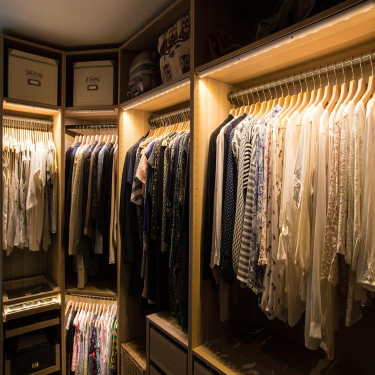 LED lighting closet