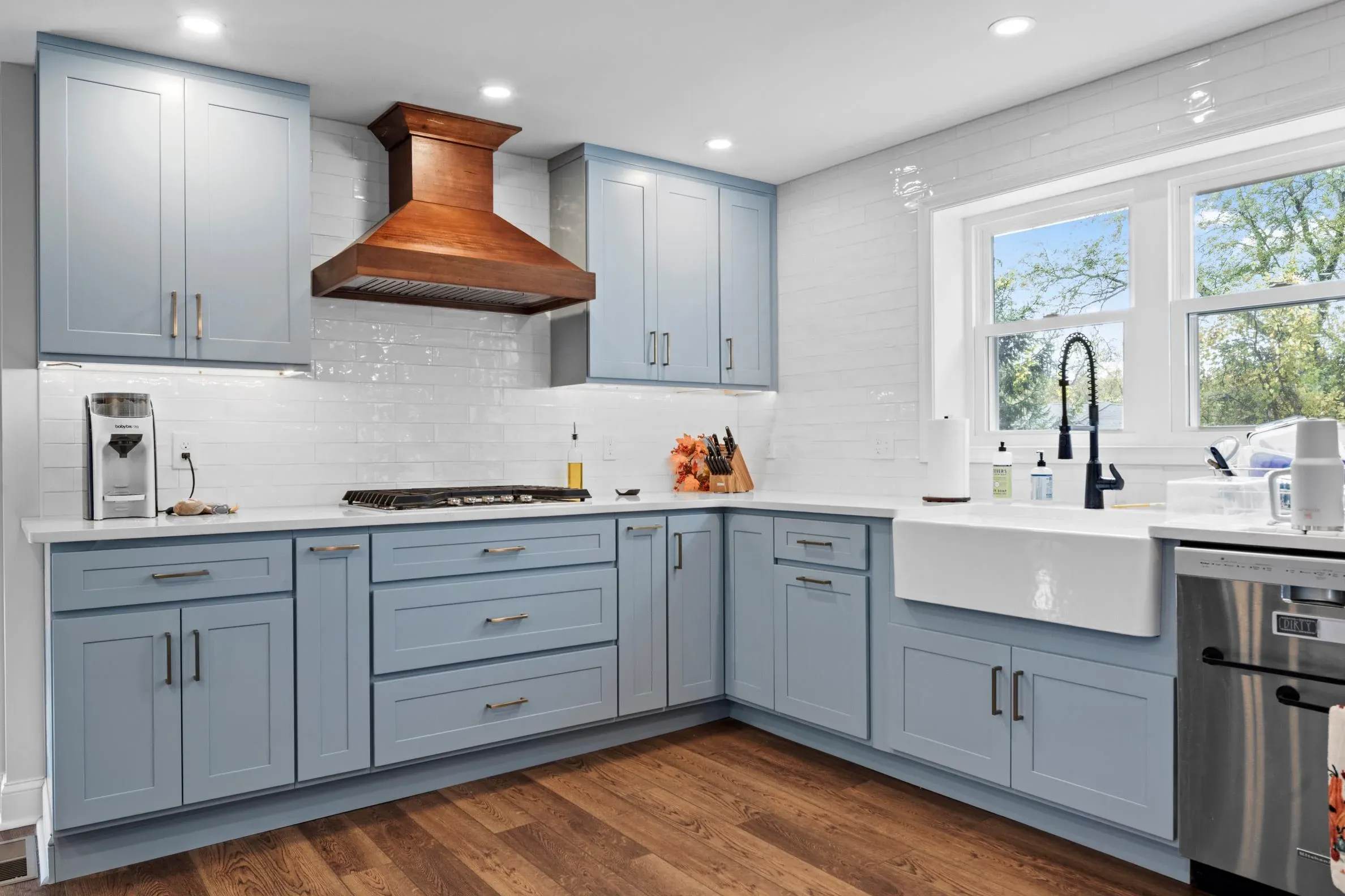 Should You Live in Your House During a Kitchen Remodel?