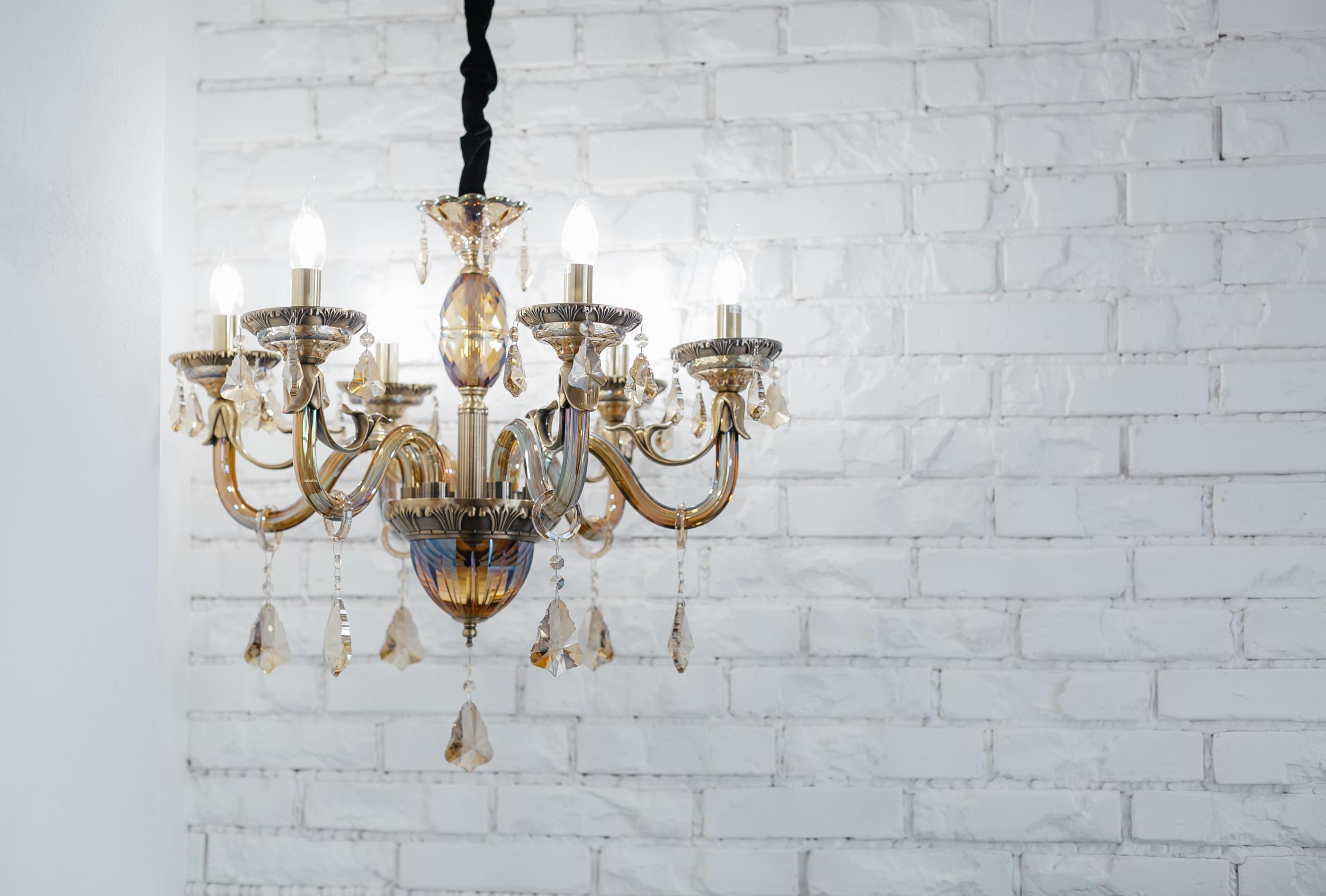 Old Home, Fresh Lighting: Fixtures & Fixes That Make Any Property Shine