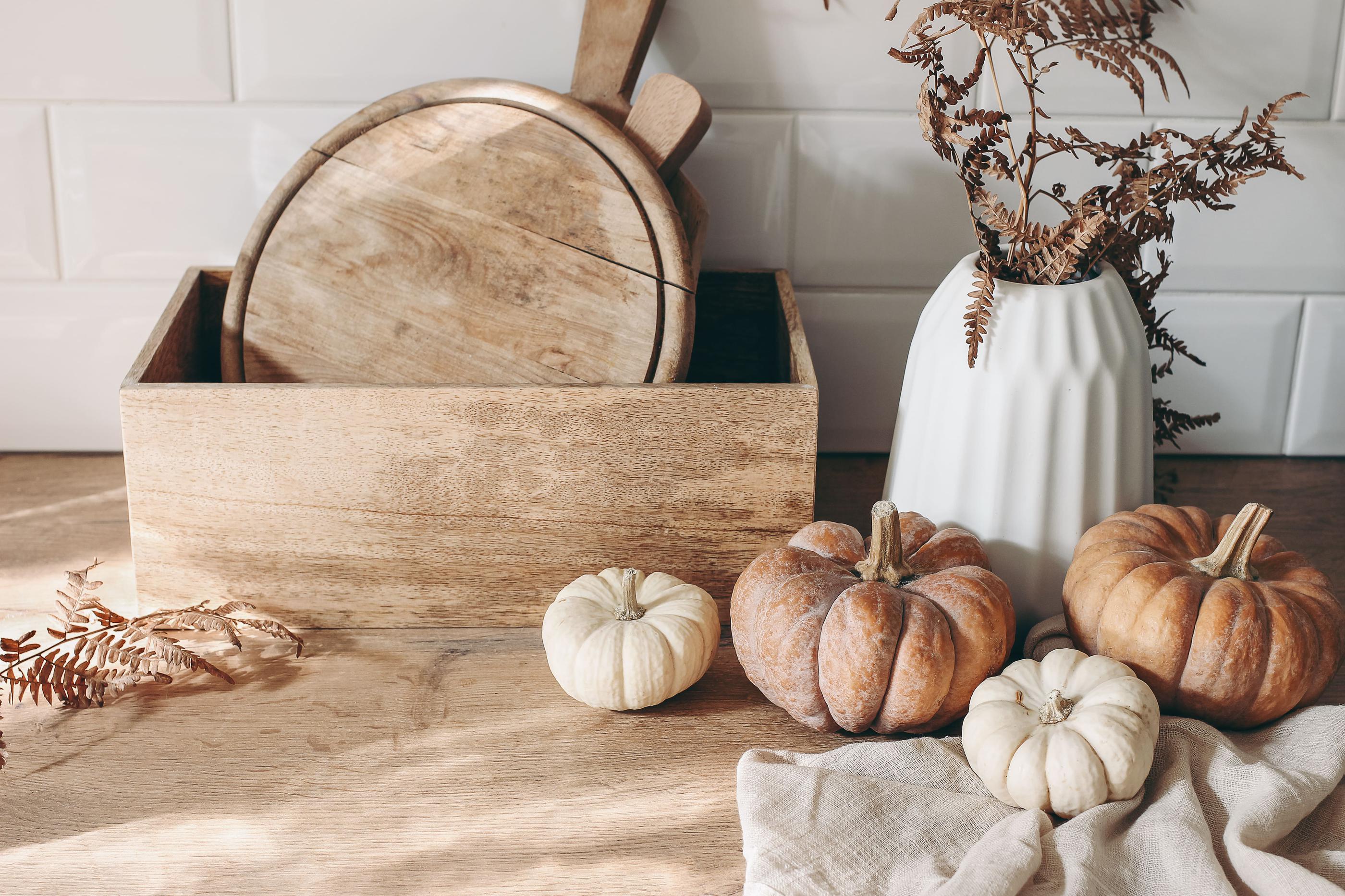 Seasonal Spice: Decorating a Neutral Kitchen for Fall