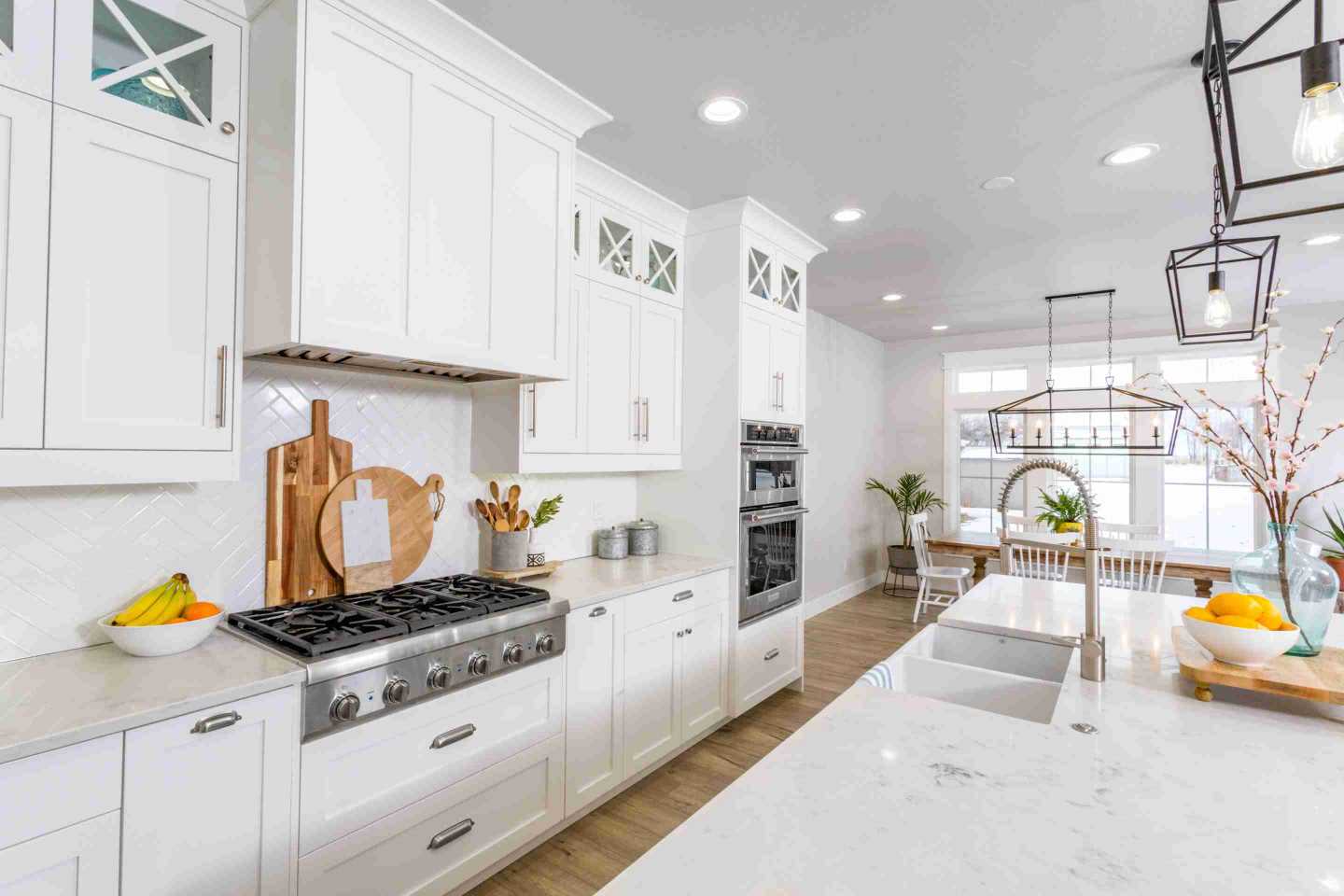 beige-granite-kitchen-island